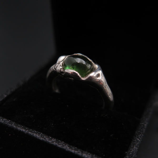 Blossom Silver ring with green Tourmaline