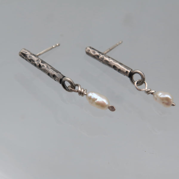 Pearl Stick Silver Earrings - Alkisti Jewelry