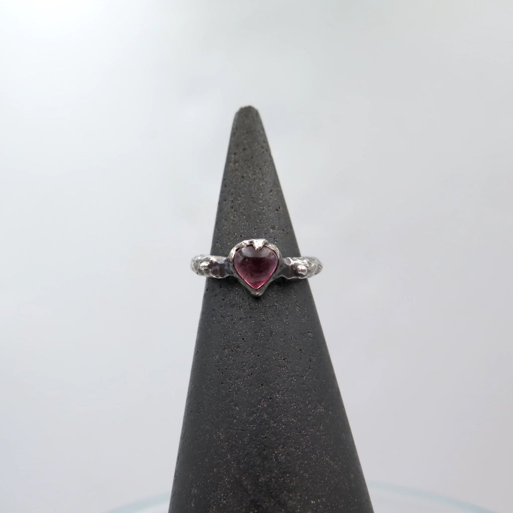 Aphrodite silver Ring in Pink Tourmaline Heart - Alkisti Jewelry