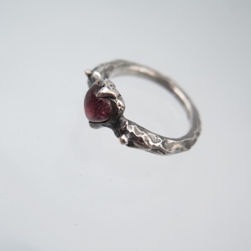 Aphrodite silver Ring in Pink Tourmaline Heart - Alkisti Jewelry