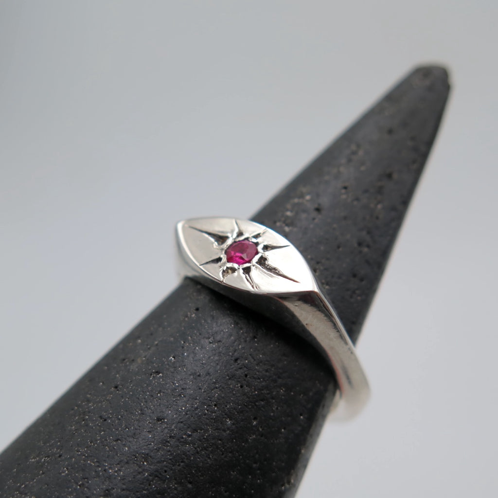 Sparkling Eye Silver Signet Ring - Alkisti Jewelry