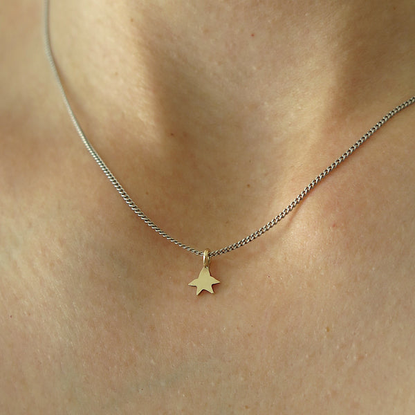 Asteraki 14K Gold star charm