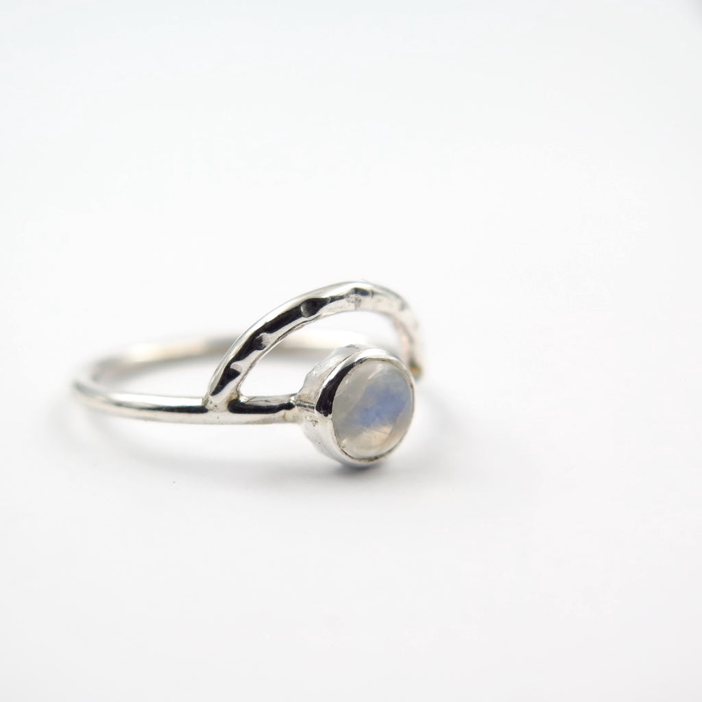 Sunrise Ring in Moonstone - Alkisti Jewelry