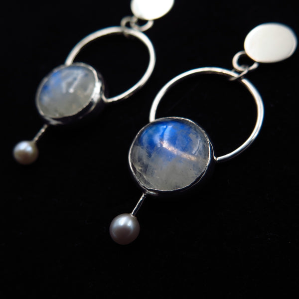 Planetic Earrings in Moonstone & Pearls - Alkisti Jewelry