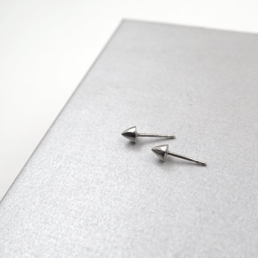 Spike Unisex Single Stud - Alkisti Jewelry