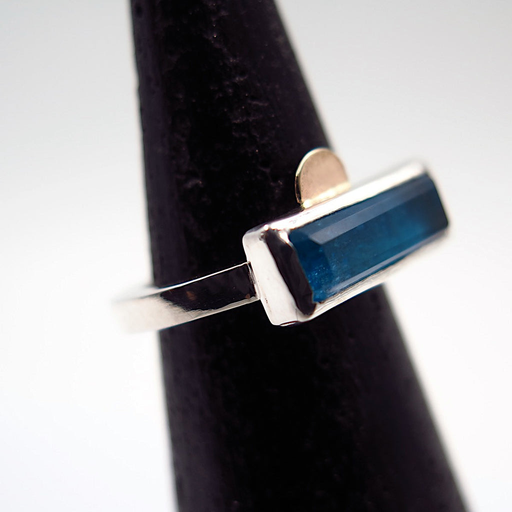 Sunset Signet in Silver, 14K Gold and Apatite - Alkisti Jewelry
