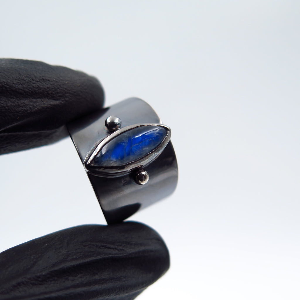 Bold Black Eye Ring in Moonstone - Alkisti Jewelry