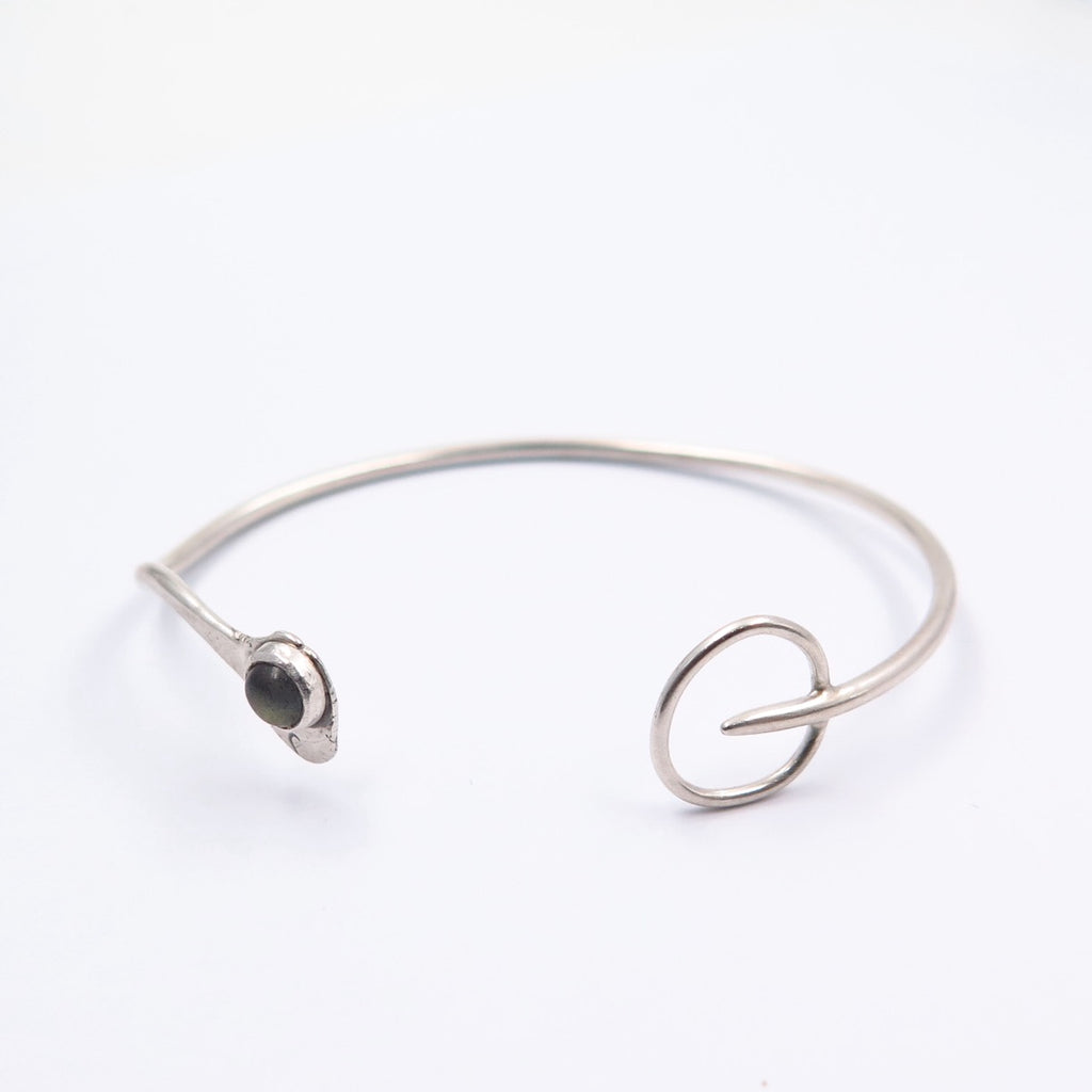 Ophidian Silver Bracelet in Labradorite - Alkisti Jewelry