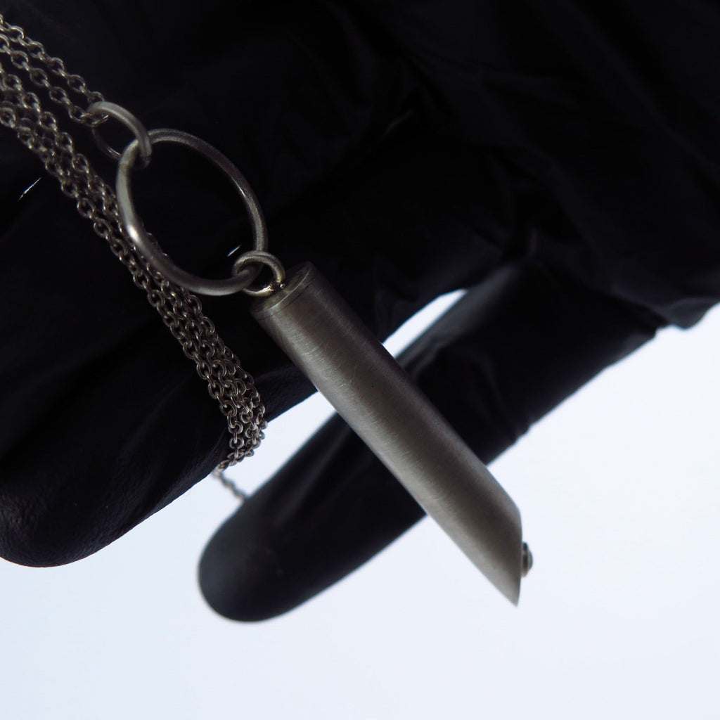 Long Stick Pendant in Labradorite - Alkisti Jewelry