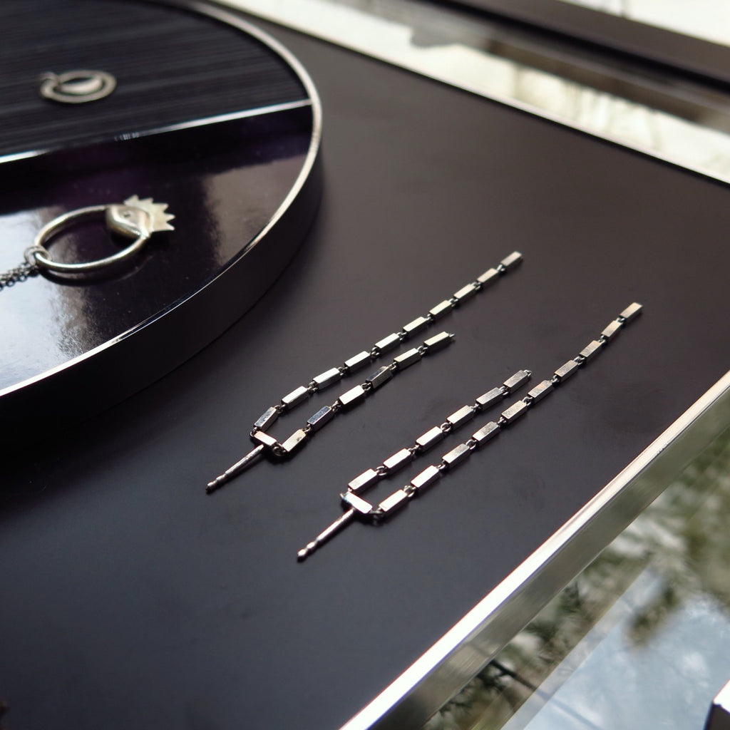 Long Island Earrings in Silver - Alkisti Jewelry