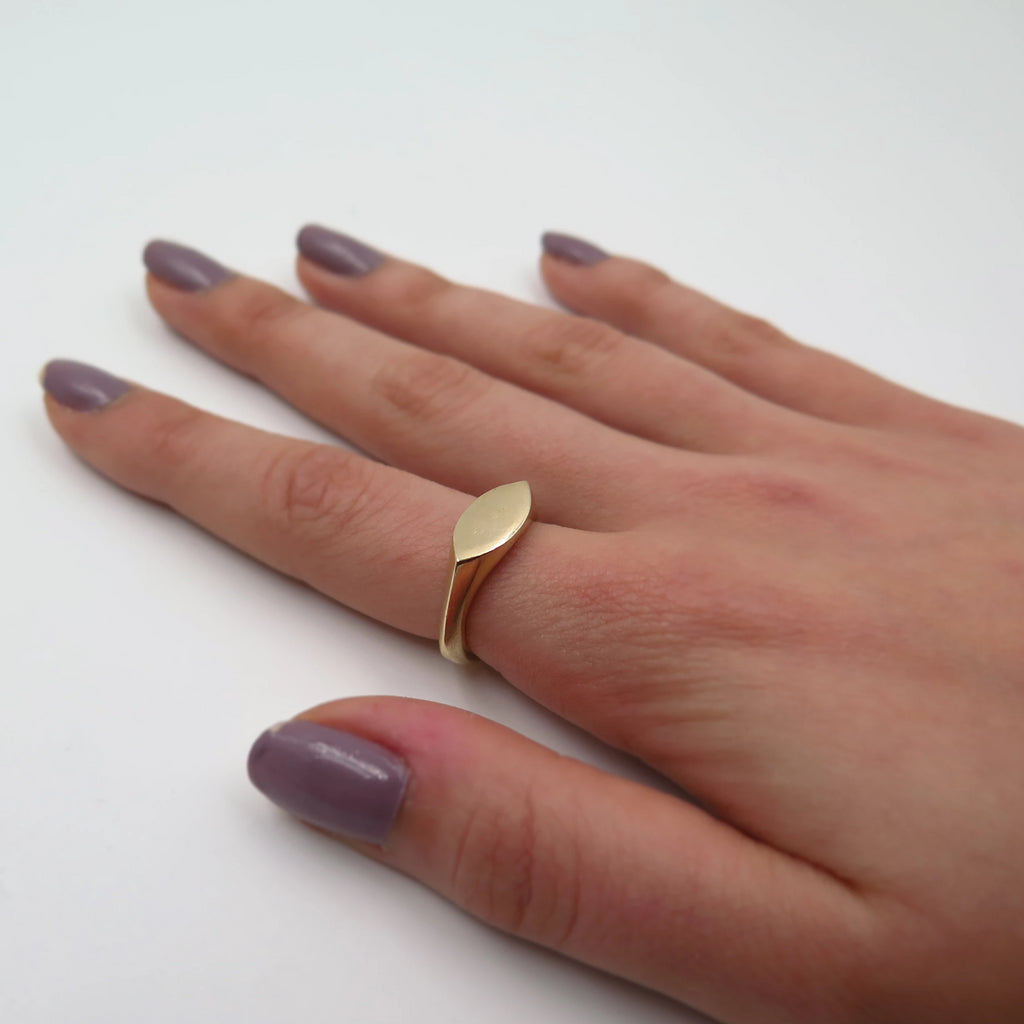 Eye Signet in Bronze - Alkisti Jewelry