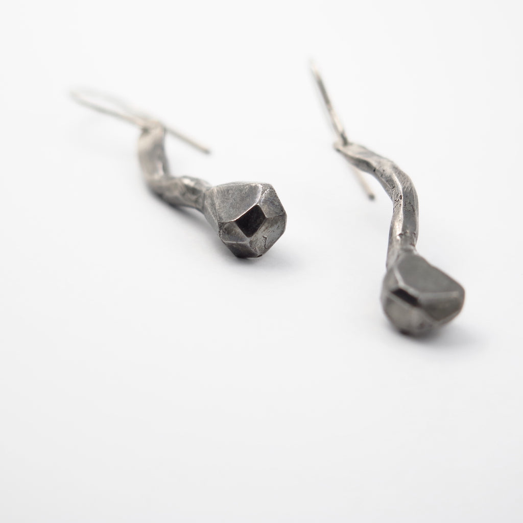 Polygon Snake Earrings in Bronze/Silver/14K Gold - Alkisti Jewelry