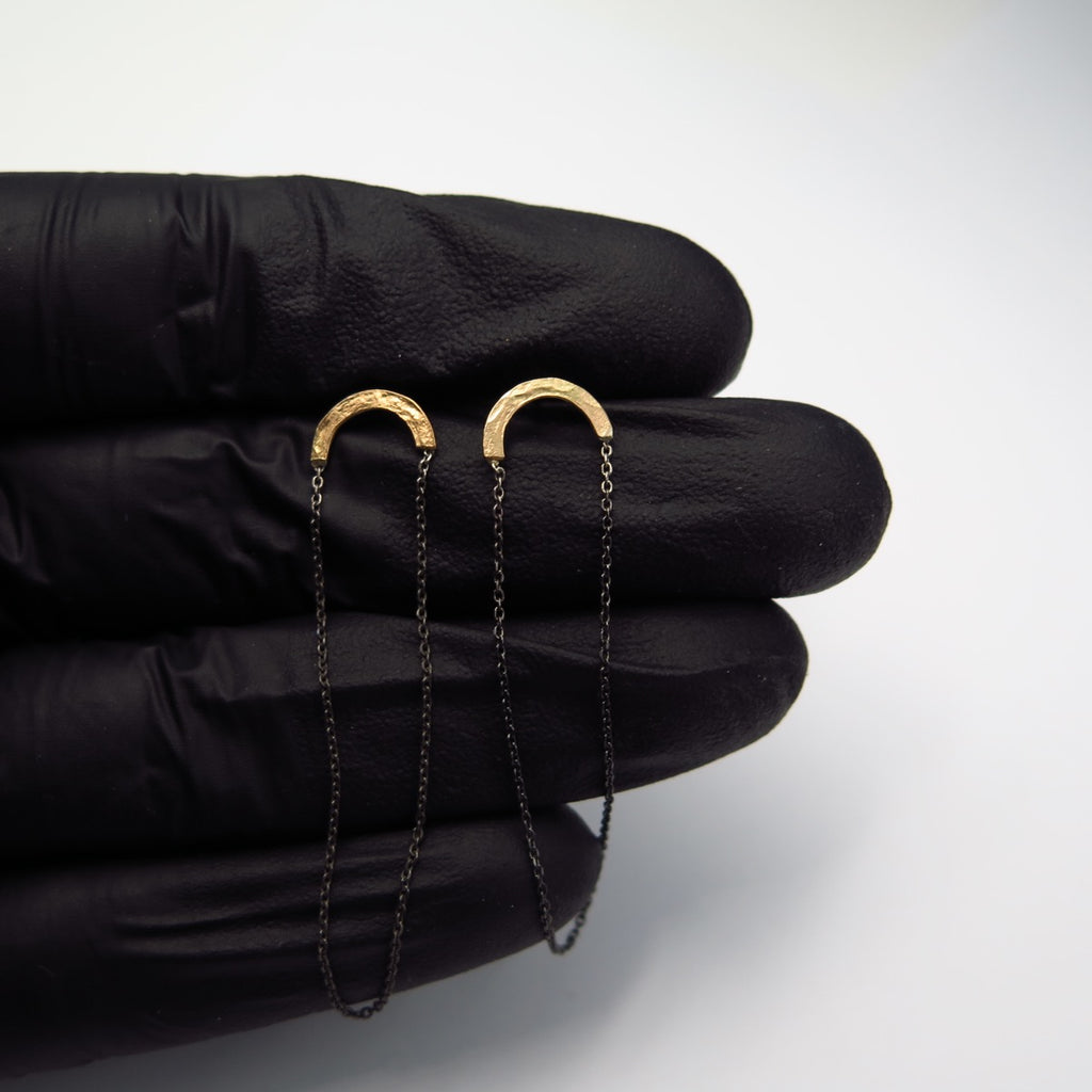 Dark Chain Fine Studs in 14K Gold - Alkisti Jewelry