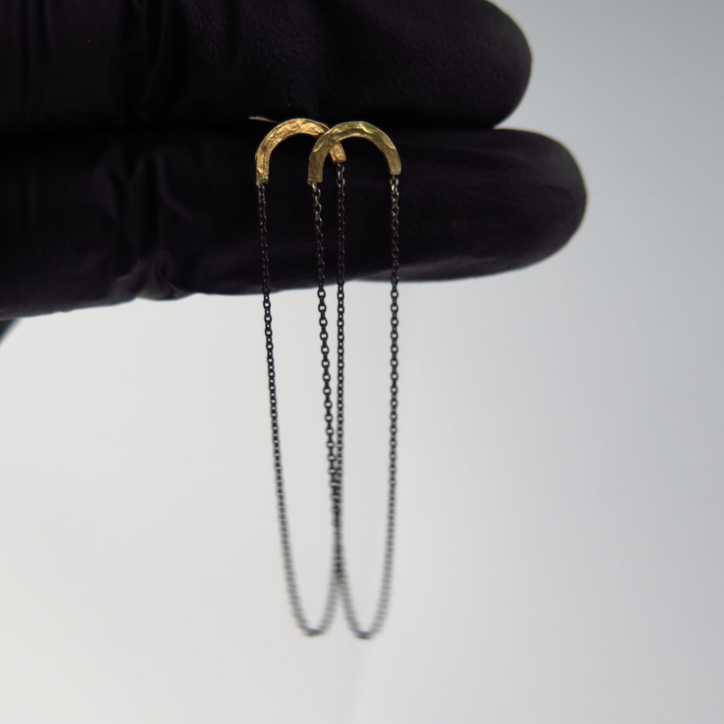 Dark Chain Fine Studs in 14K Gold - Alkisti Jewelry