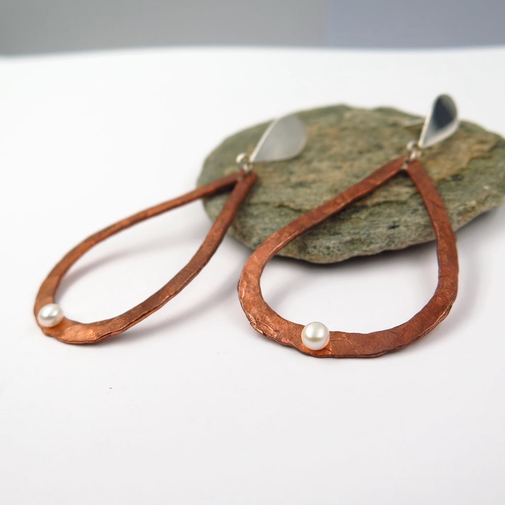 Mollusca Earrings in Copper, Silver & Pearls - Alkisti Jewelry