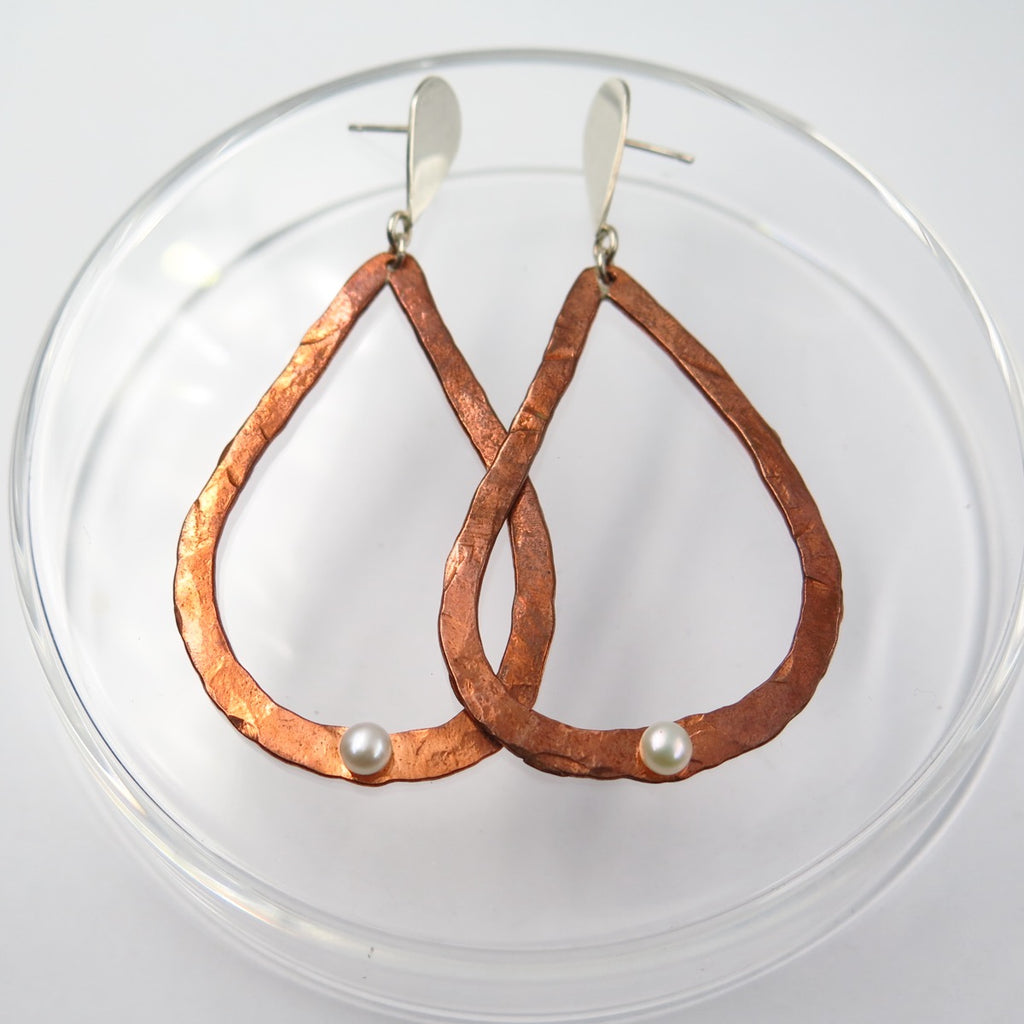Mollusca Earrings in Copper, Silver & Pearls - Alkisti Jewelry